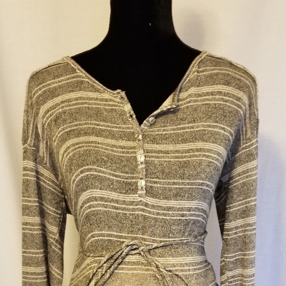 Oh Baby! Maternity Gray Sweater Size L